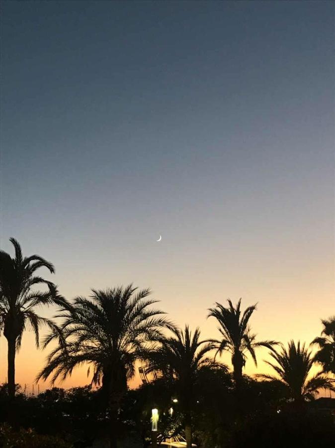 Apartamento Primera Linea Mar Cambrils Cerca Puerto Dış mekan fotoğraf