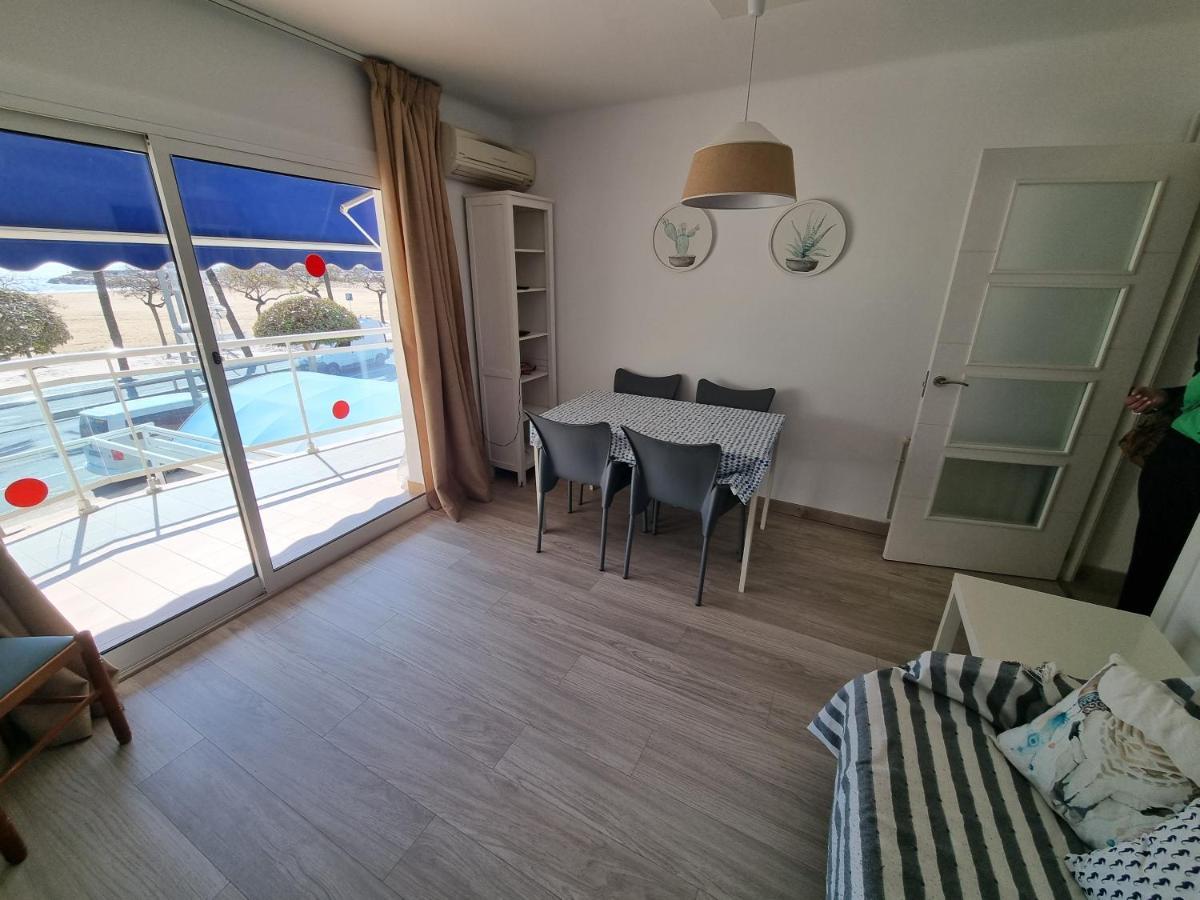 Apartamento Primera Linea Mar Cambrils Cerca Puerto Dış mekan fotoğraf